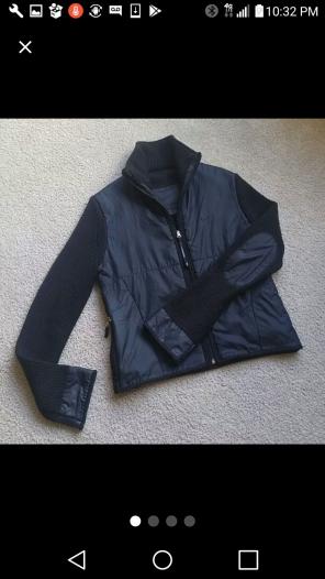 (S) Nike full zip sweater!