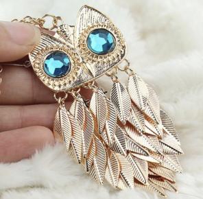 Owl tassel rhinestone eyes necklace