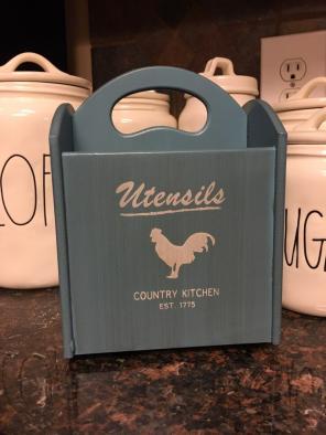 Rustic Spinning Utensil Holder