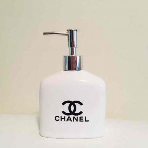 Soap dispenser
