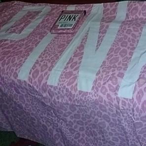 VS PINK DUVET & 2 PILLOWCASES