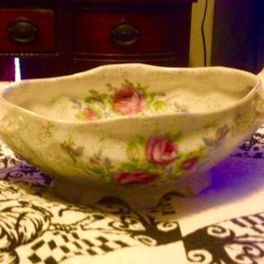 Vintage rose serving bowl