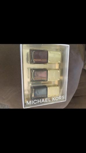 Michael Kors Nail Polis