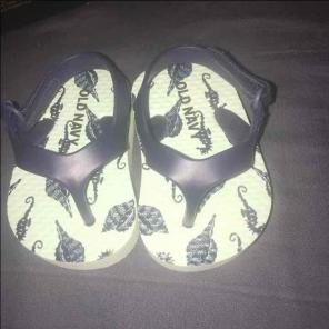 Infinite sandals