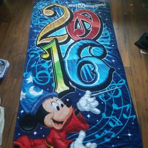 Walt disney world 2016 mickey towel