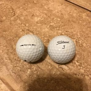 1 Dozen Titleist Pro V1, Pro V1x