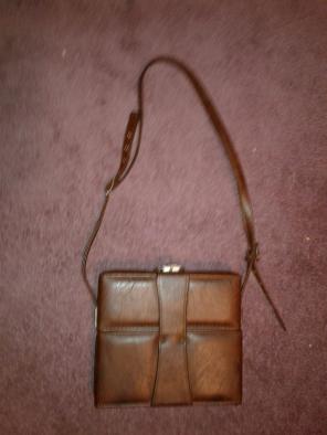 Leather messenger bag