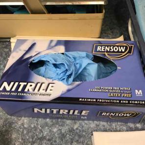 Non-Latex Gloves