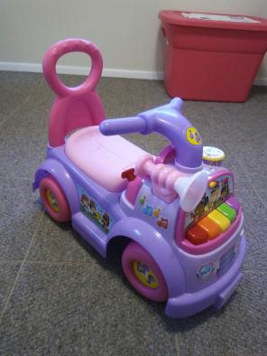 Baby walker / car