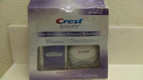 Ćrest 3 White strips with light
