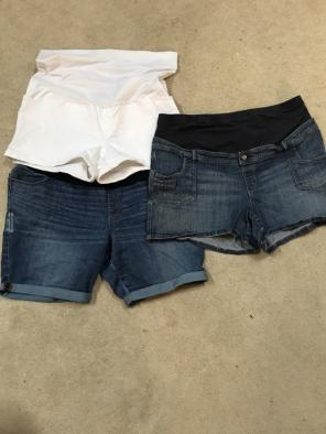 3 Maternity Jean Shorts XXL