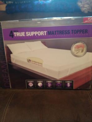 Full size memory foam mattress topper