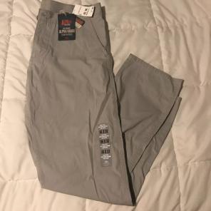Men’s Dockers Size 36 W 32L Gray Pants