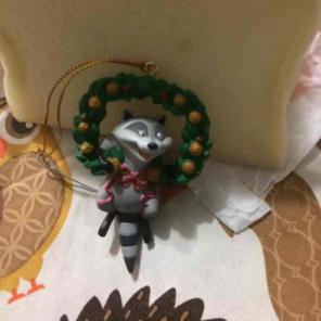 Brand new Disney Meeko Ornament
