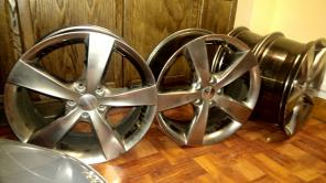 19 In Challenger Wheels