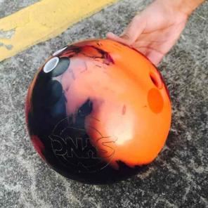 Sync bowling ball