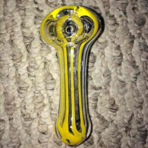 FREE SHIP! Small yellow & blue bowl