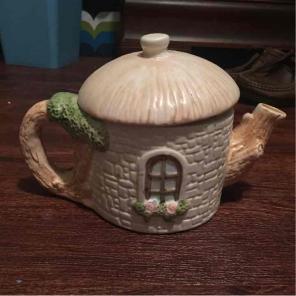 Cute teapot