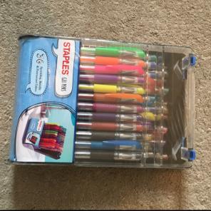 Staples Gel Pens