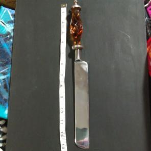 Vintage cake flatware