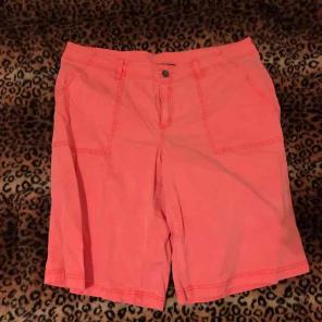 Coral shorts