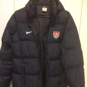 Size Small. USA storm. Like New