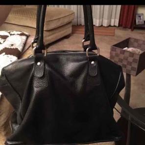 Black Leather CLAUDIA FIRENZE Purse