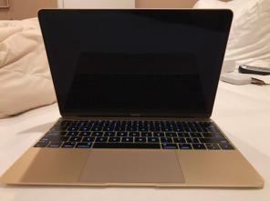 **APPLE 12" MACBOOK GOLD 256GB FLASH**