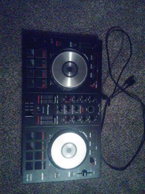 Pioneer DDJ-SB (with original box)