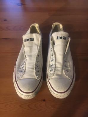 Men's Converse Size 10 Shoes