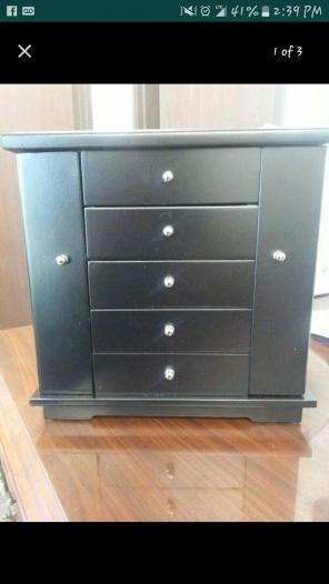Jewlery box
