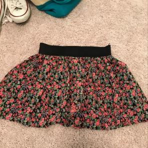 Forever 21 Floral Skirt