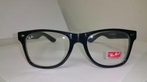 Wayfarer glasses with clear lens
