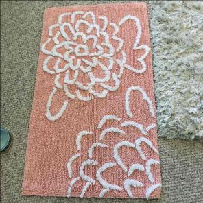Floral bath mat (35 x 20.5)