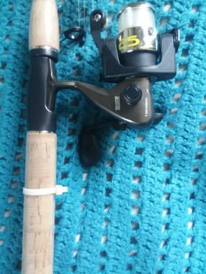 NEW! Horizon rod & Spinner Zebco Reel