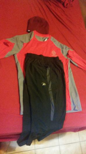 Great workout bundle with Nike HAT SMALL