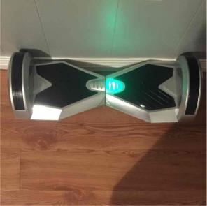 Hoverboard with bluetooth