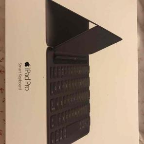 iPad Pro 9.7 keyboard