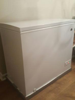 Deep freezer