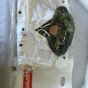Supreme Levis Jacket Collab
