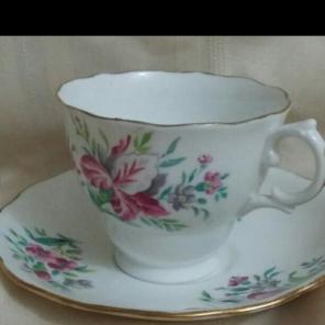Colclough Iris cup & saucer
