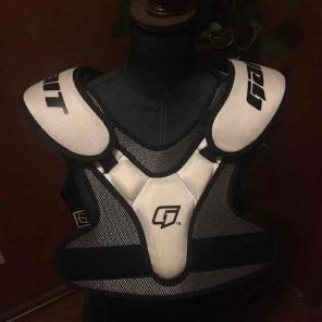 Lacrosse chest armor Gait size med