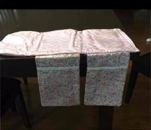Travel Changing Pad with Hanging Pockets