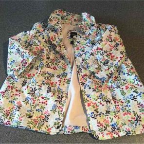 Baby gap girls jacket cost 12 18 light