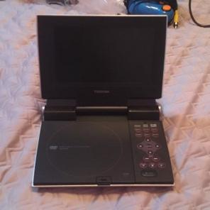 Toshiba Portable DVD player