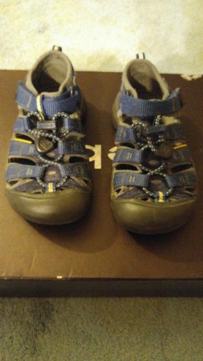 KEEN Newport H2 SANDALS kids US 10C