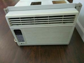 LG air conditioner 8,000