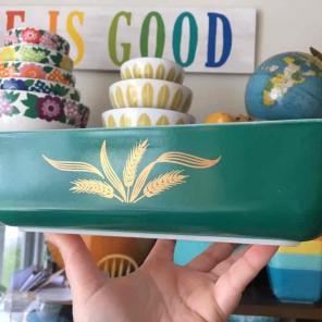 Pyrex Green Wheat 575 space saver
