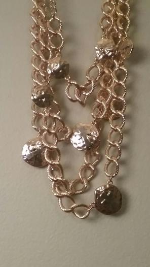 New Goldtone Necklace &Earrings Set