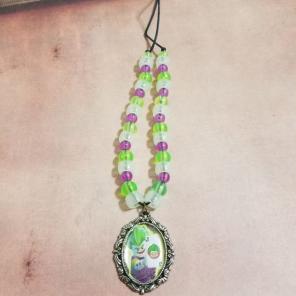 Joker kid necklace